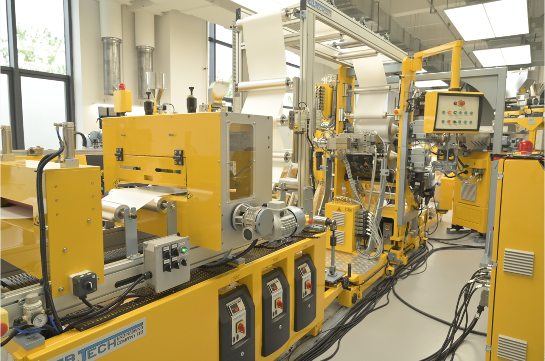 L&iacute;nea de producci&oacute;n de prueba de coextrusi&oacute;n multicapa