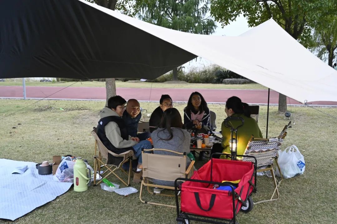 Ir de acampada con Canlon