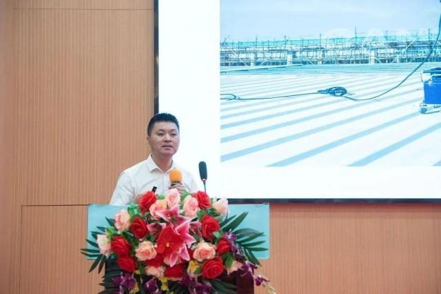 Zheng Yanqun, director t&eacute;cnico de CANLON Co., Ltd., comparti&oacute; el informe principal