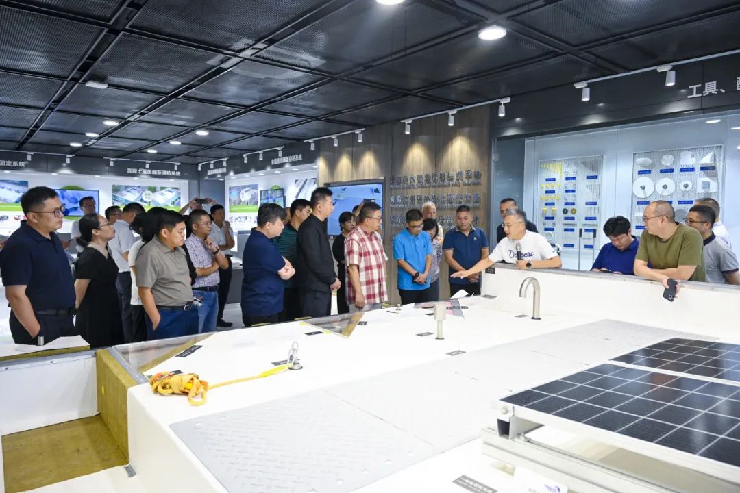 Exalumnos invitados visitaron el CANLON Instituto de Investigaci&oacute;n de Tecnolog&iacute;a Avanzada