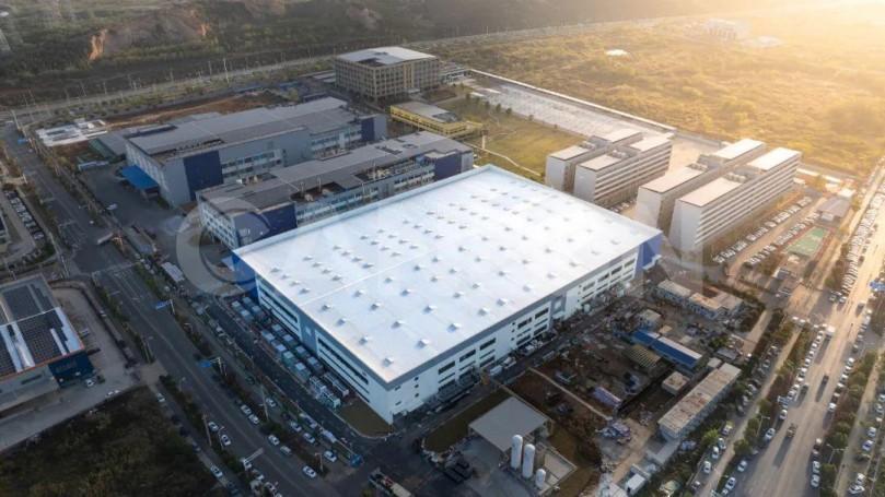 Canlón de honor | Canlon New Energy gana el premio 'Empresa influyente de marca fotovoltaica industrial y comercial 2025'