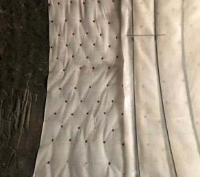 Colocaci&oacute;n de tablero impermeable autoadhesivo.